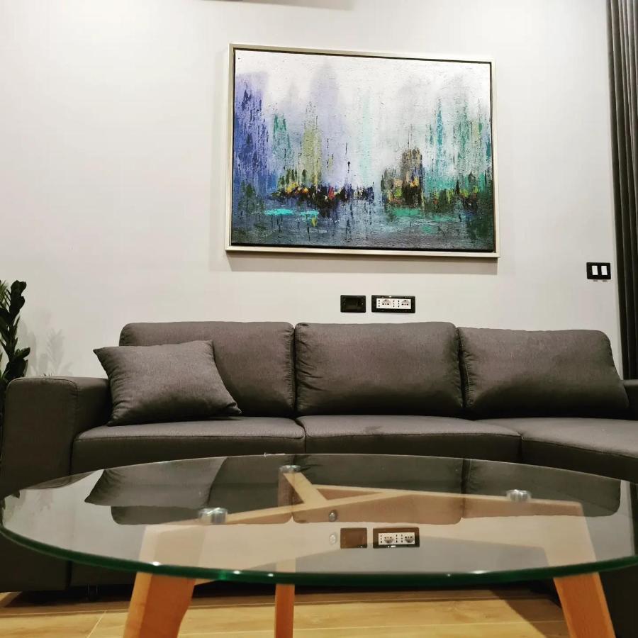 Rosemarine Villas Durres Bagian luar foto