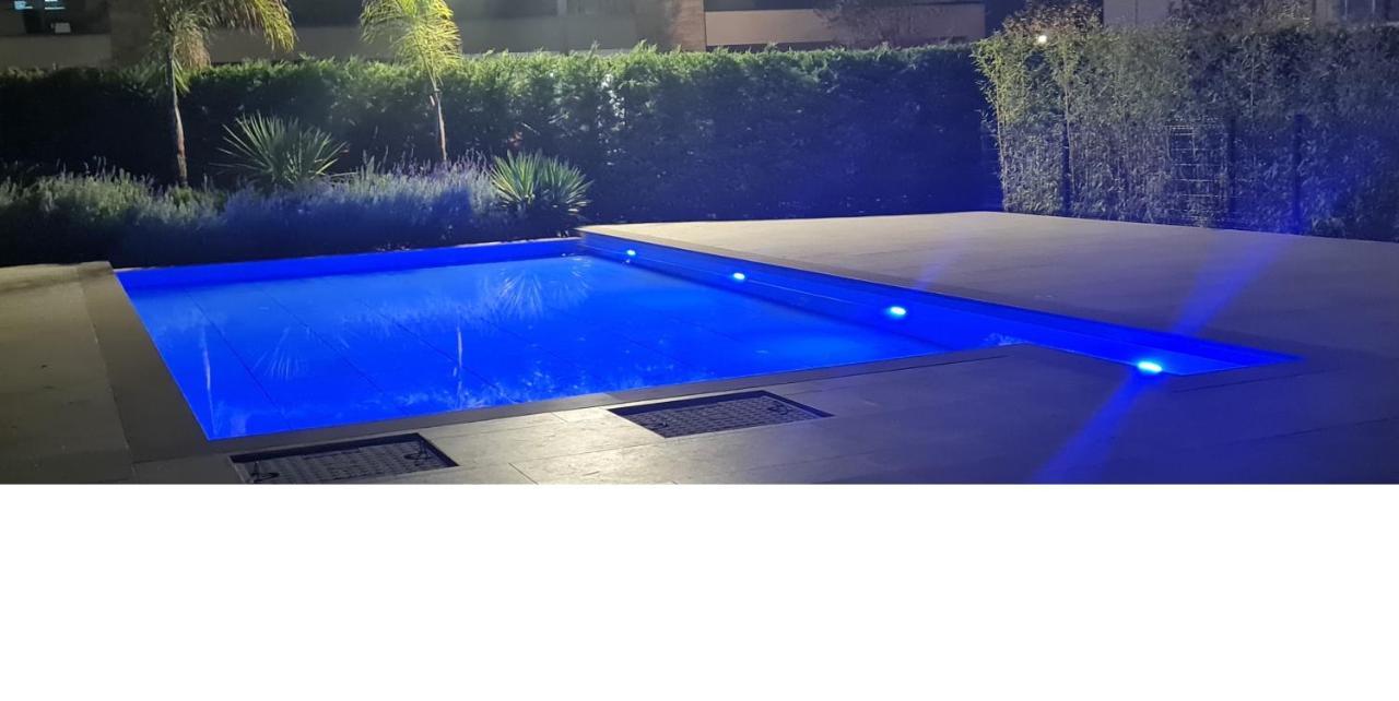 Rosemarine Villas Durres Bagian luar foto