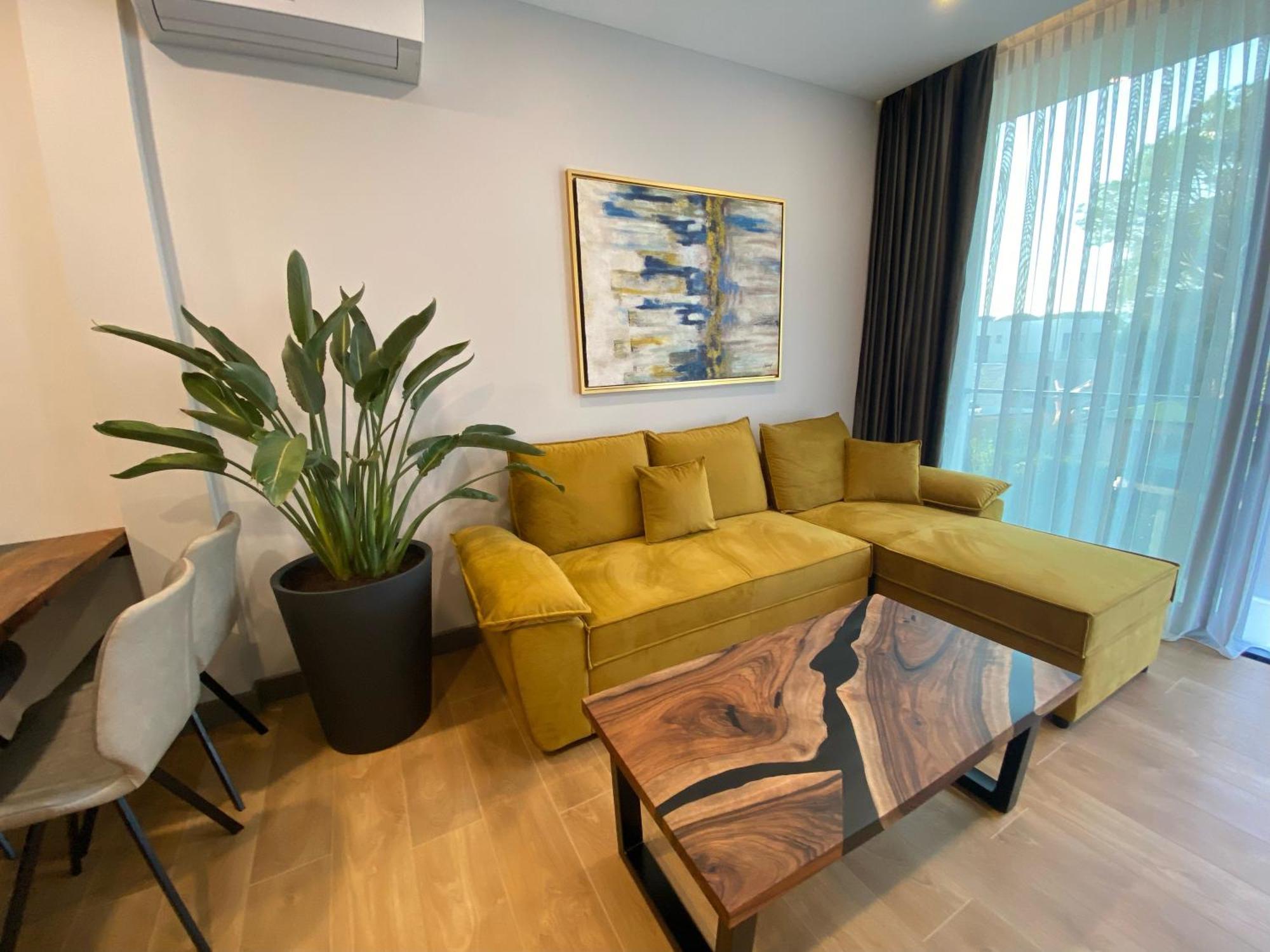 Rosemarine Villas Durres Bagian luar foto